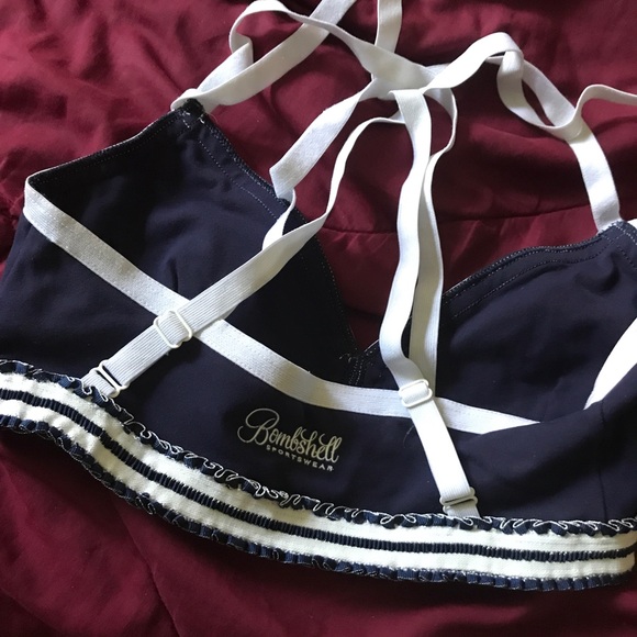 SOLD Bombshell Sportswear Cupcake Bra Blue Small - Picture 8 of 8